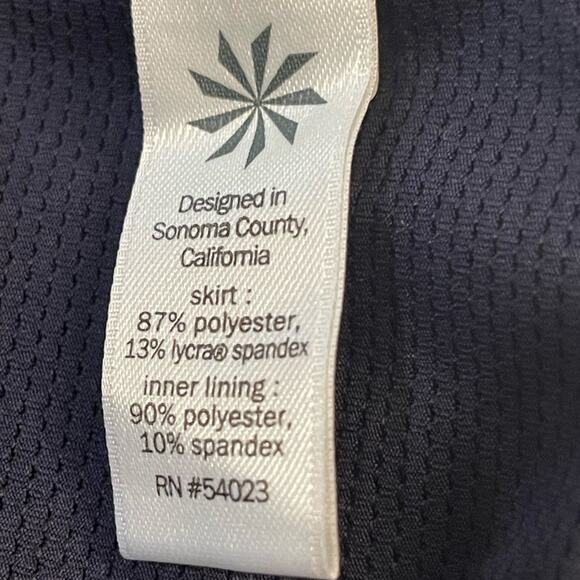 Athleta Electric Geo Speed Skort Size XS - Picture 9 of 9